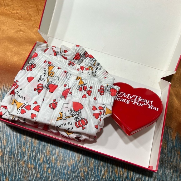 Vintage Jockey Life Slim Guy Boxed King of Hearts Boxer and ticking heart nos